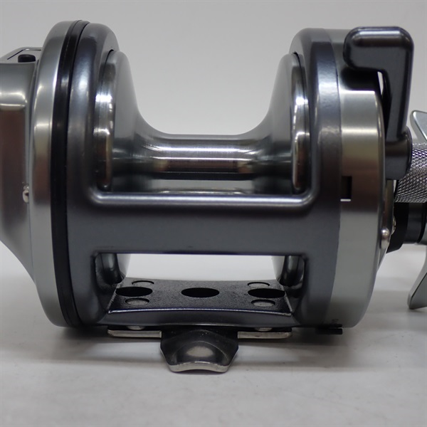 ２３スピードマスター石鯛３０００Ｔ